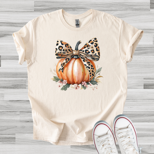 Leopard Bow Pumpkin Natural Tee